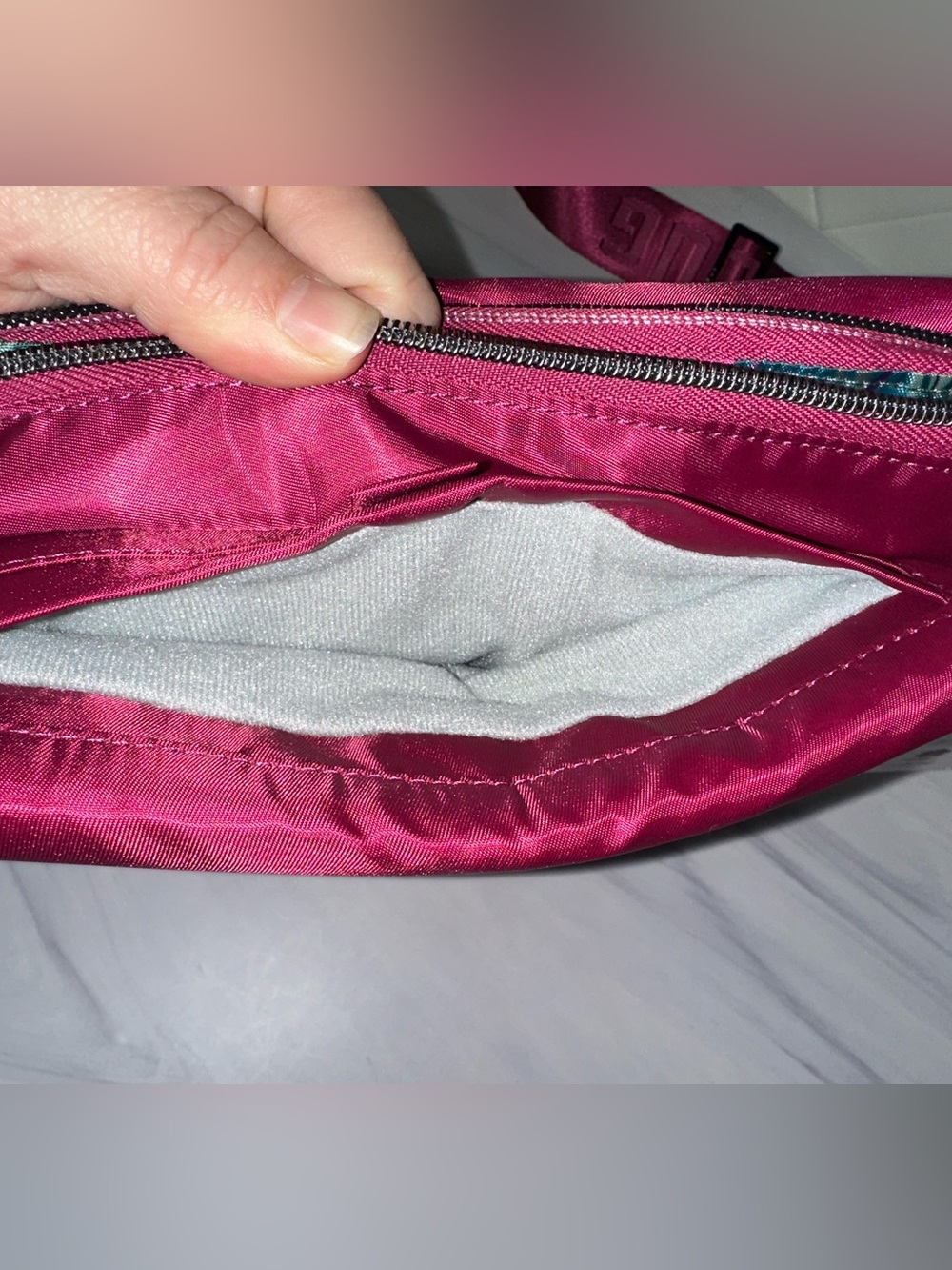 Lug Moonwalk crossbody - Raspberry - new! w/ Lug stitched strap - Picture 8 of 11